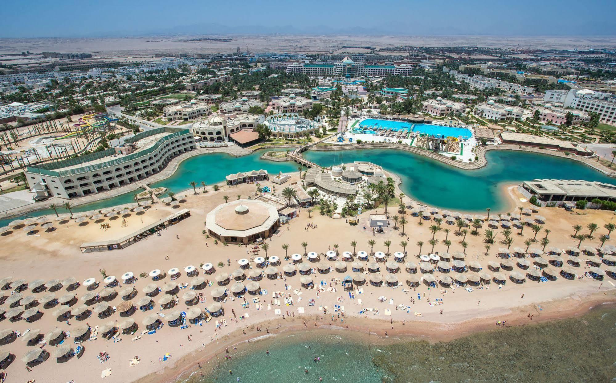 Golden 5 Sapphire Suites Hotel Hurghada Exterior photo