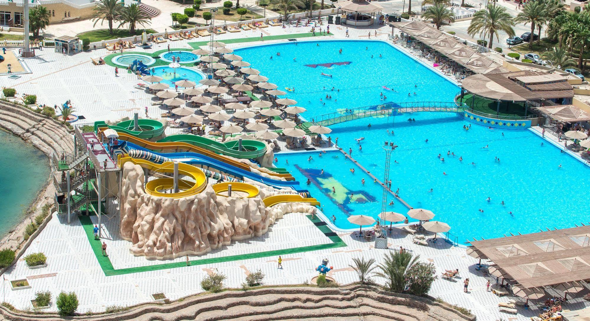 Golden 5 Sapphire Suites Hotel Hurghada Exterior photo
